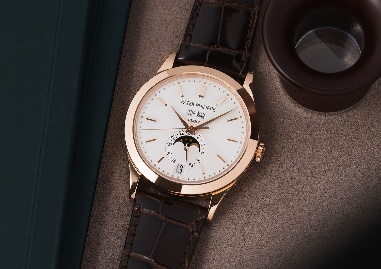 Patek Philippe Annual Calendar Moonphase Patek Philippe Annual Calendar Moonphase