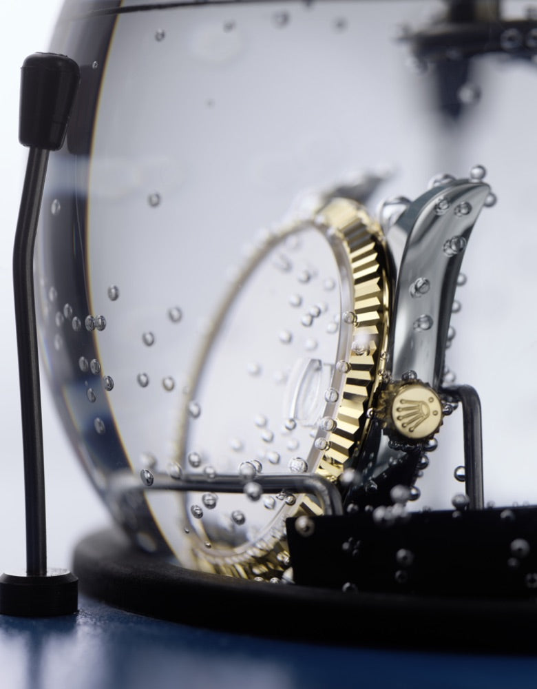 Assembly of the case - Rolex watch servicing procedure